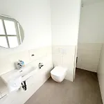 Haus Uhlenhorst We 1 - Eine Besondere Lage Am Schloss Ranzow * Lohme