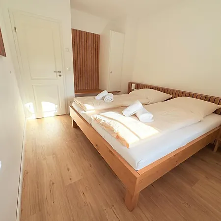 Haus Uhlenhorst We 1 - Eine Besondere Lage Am Schloss Ranzow Appartamento Lohme